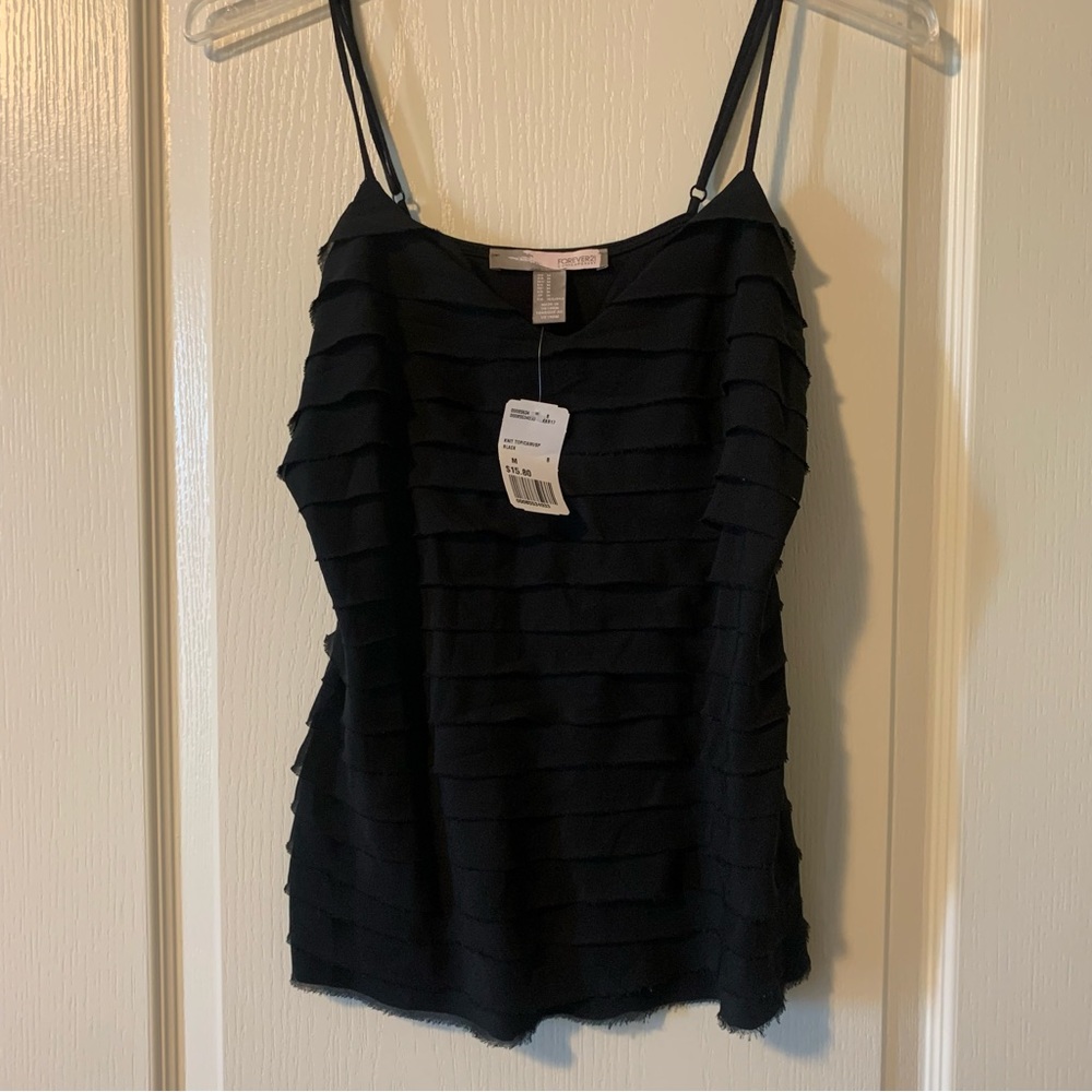 NWT Forever 21 Size Medium Camisole